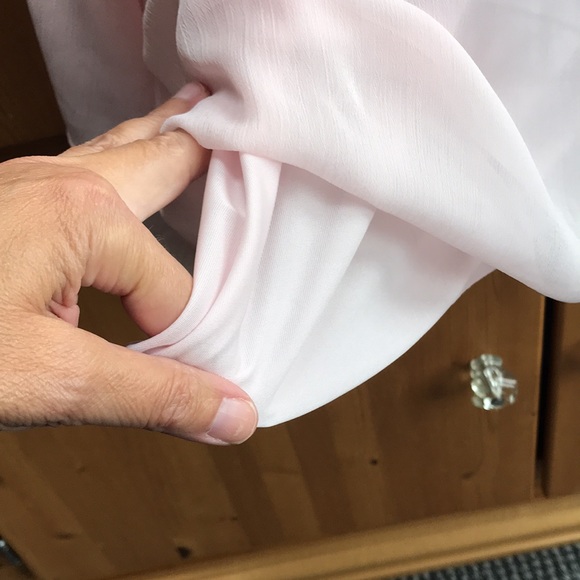 H&M BELL SLEEVE TOP - Picture 6 of 6